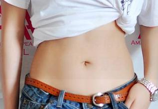 3Agirl – 黑丝诱惑拿捏得死死的，莉莉的无圣光套图让我有点小紧张