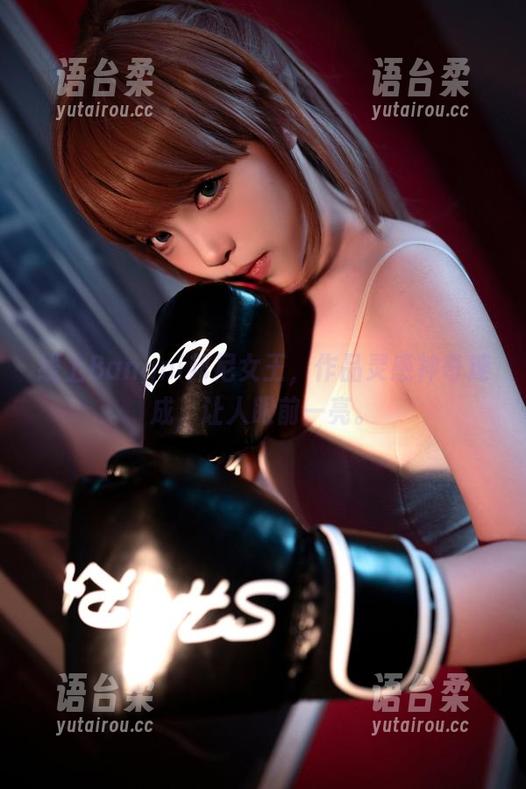 线上Bangni邦尼女王，作品灵感神奇速成，让人眼前一亮。