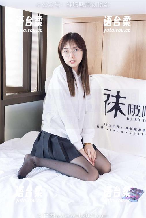 BoBoSocks袜啵啵 - 认真说，奶油的白棉袜套图资源，将寡淡无趣的日子变得甜美可口！