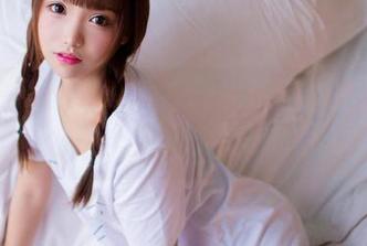 GIRLT果团网 – 尹意纯的透明套图：我的眼睛被迷住了，可能要去配眼镜了～