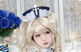 Kitkat Cosplay的美咲系列,精选套图中就像是那个捉迷藏的游戏,期待每一次的重逢。