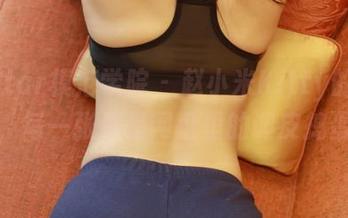 MFStar模范学院 – 赵小米Kitty的吊带写真，每一张都是网盘里的调皮捣蛋鬼！