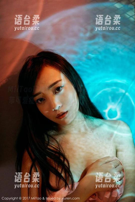 MiiTao蜜桃社-咕噜Sweet MiiTao蜜桃社 - 咕噜Sweet的日常,附带可爱症状!写真集更新,不看你会郁闷!