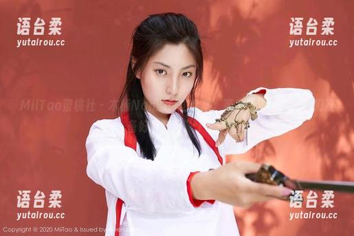 MiiTao蜜桃社 - 木楠Nan的自拍合集：等我清理头发，你们准备好“过目”了吗？