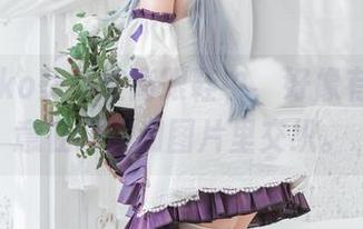 Momoko葵葵在高跟鞋中，好像有什么深意在眼神和图片里交织。