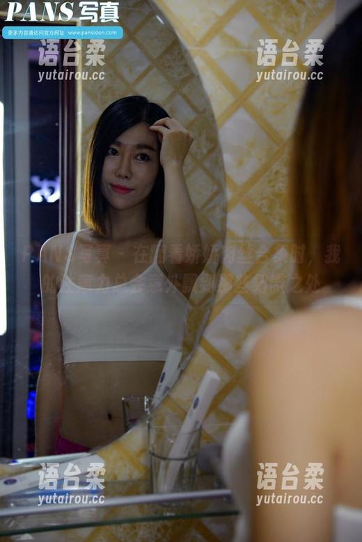 PANS写真 - 在翻看娇娇肉丝合集时，我的注意力总会意外飘到那些细微之处