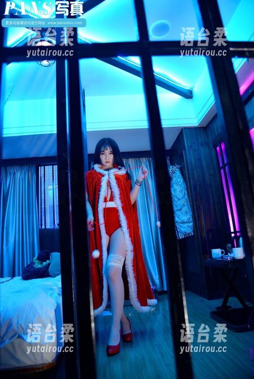 PANS摄影 - 从新模试镜看卡卡的美图，那个姿势…是练瑜伽了吗？