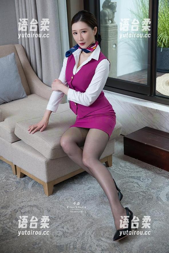 TouTiao头条女神-小晴子 TouTiao头条女神 - 小晴子拍拍拍拍,她的美腿原图让人走神