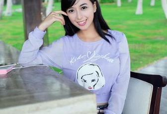 TuiGirl推女郎 – 小九九的夏日图册：这组图让你想起了那年冰淇淋的味道，顺便长了点肉…原图已备好！