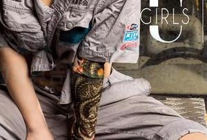 UGirls尤果网 – 何以让高跟鞋如此优雅？李易童的写真告诉你，穿它的人也很重要。