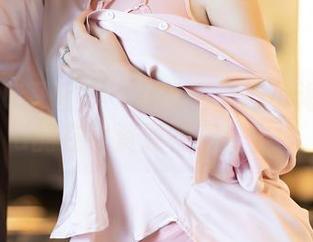 XIAOYU语画界 – 在教室里与小海臀Rena的在线资源畅聊人生！