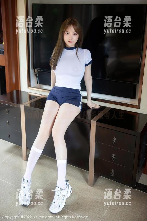 Xiuren秀人网 - 图包是个宝：养乐多DoDo和服照让我想喝杯茶思考人生