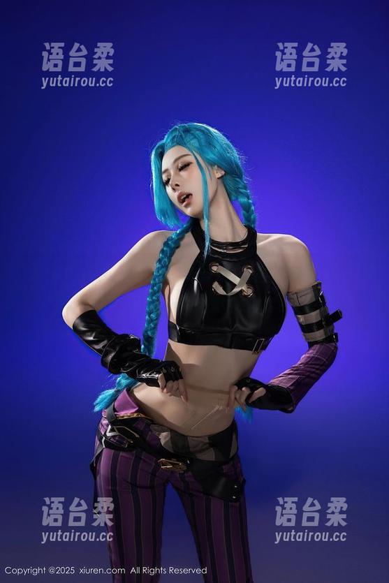 Xiuren秀人网 - 明星级的智恩baby美足作品，分享一下我的sassy评论