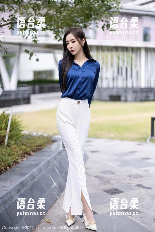 Xiuren秀人网-李丽莎 Xiuren秀人网 - 李丽莎:泳池水波下的轻巧,快在线欣赏美图哦。