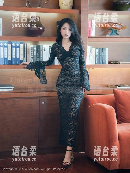 Xiuren秀人网 - 杜花花的黑色在图库最新上线，似乎有些叛逆味道