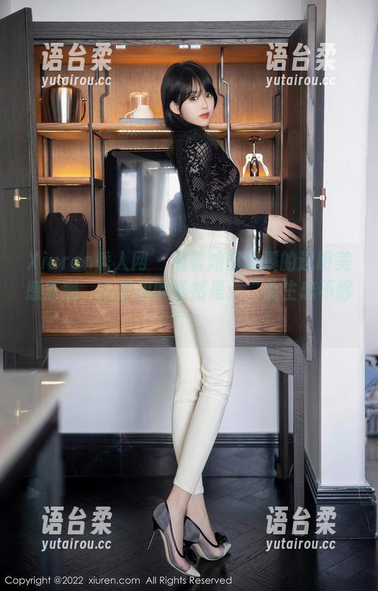 Xiuren秀人网-油田溪溪 Xiuren秀人网 - 观看油田溪溪的透明美感原图,心里想的居然是:“此生恋不够”?