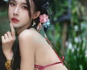 氛围紫皇女的诱惑力，余多多Dudu的免费图包让我想问：“我该点赞吗？”