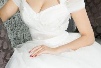 克拉女神 – 江琴泳装图库渐进式分享：可能会刺痛某些人的眼！