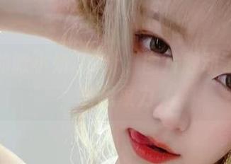 暗夜里的啾小妍Deer，图片触动了我小小的想象力