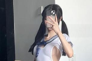 微密圈 – 短裙？肉丝？女刺客的美图分享让我想多了