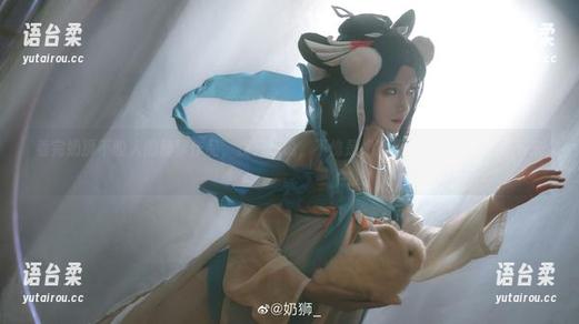 看完奶狮不咬人的赫萝作品，我只想说，不愧是奶狮不咬人，真不想停下来。
