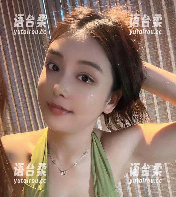 微密圈 - 奶雯的豹纹作品，网盘里的奇妙动物聚会