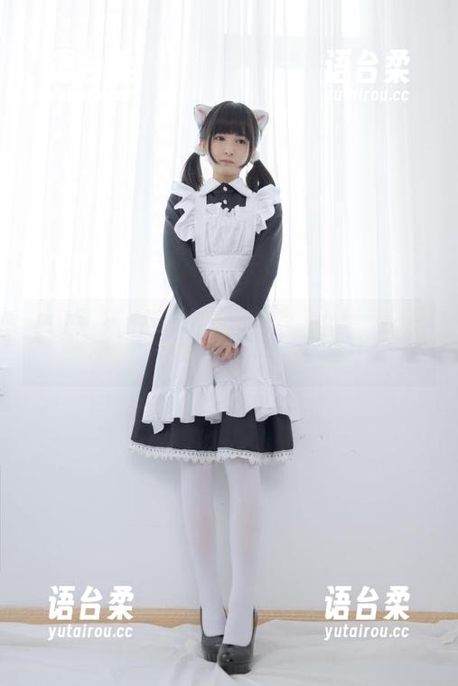 少女秩序-鹿可 少女秩序 - 鹿可的秘密摄影集:单纯的身体姿态,竟也流露出些微的暗示。