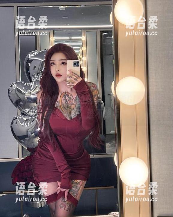 微密圈 - 粉嫩膨胀的丝袜，希希Gina的原图全免费，谁不想看？