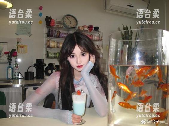 怡子yiii的樱花限定——写真套图，让你心猿意马（咳咳）