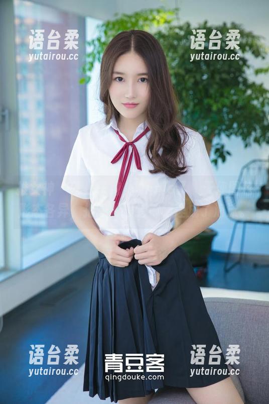 推女神 - 就是子纯儿Annie了，天使图包形态各异，把我的思绪都梳理成了泡沫。