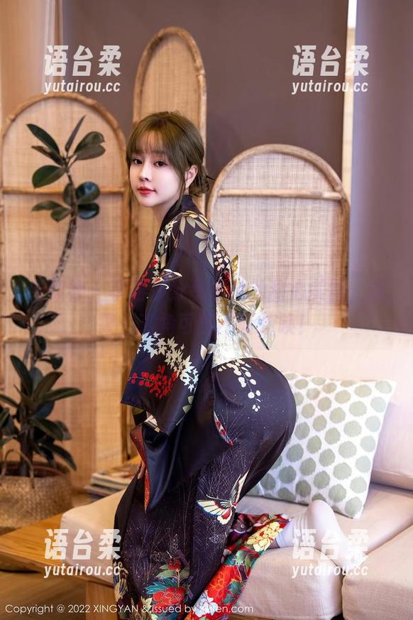 星颜社 - 李丽莎分享了她的甜心美图，预警：嘴角可能不听使唤！