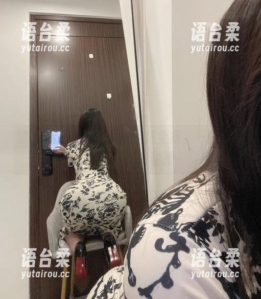 微密圈 - 是可馨吖的空姐全集，一场制服与风的柔和碰撞