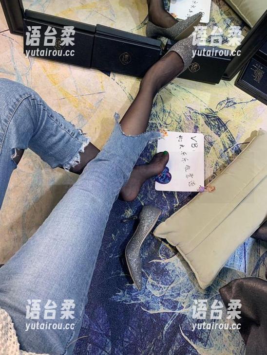 杨大乐乐很靠谱 微密圈 - 看杨大乐乐很靠谱的御姐系列,免费图片带你解除无聊。
