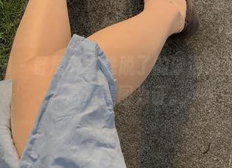 微密圈 – 舒展开，桃脱了的泳池饱览无余，高清美图为证。