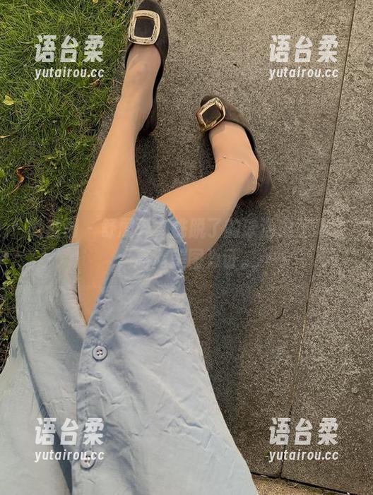 桃脱了 微密圈 - 舒展开,桃脱了的泳池饱览无余,高清美图为证。