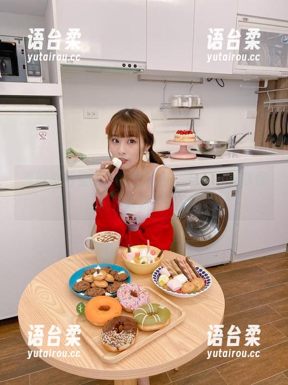 泥泥汝把圣诞A装进图包，准备好挑战你的下载欲了吗？