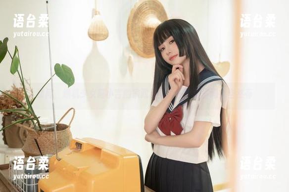 爆机少女喵小吉 请问,爆机少女喵小吉的家政服务有在线写真吗?当然有