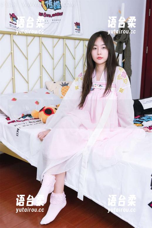 物恋传媒-菜菜 物恋传媒 - 菜菜的全套死库水,穿上去就想一探究竟了!