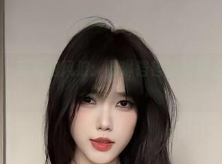微密圈 – 连衣裙风波：看琳铛铛如何用美图挑战时尚！