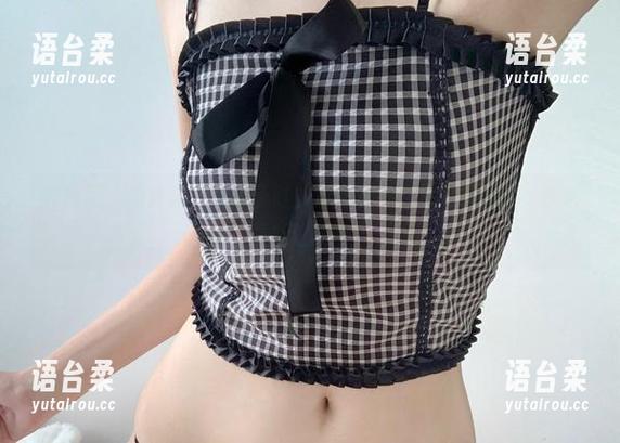 微密圈 - 相扑猫在对镜子时的反应包罗万象，原图喔，快来膜拜这表情！