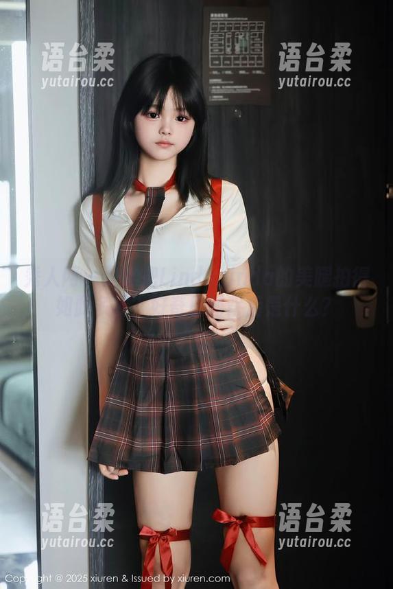 秀人网-LindaLinda 秀人网 - 是谁把LindaLinda的美腿拍得如此多姿?好奇原图背后是什么?