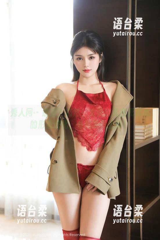 秀人网-大美妞儿 秀人网 - 意外?必然!大美妞儿在死库水的形象进化,私拍美图上阵!