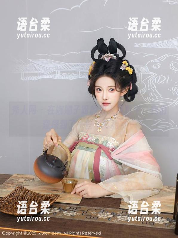 秀人网 - 在娜娜子呀的双人写真中，我们窥探到了一些‘真相’～