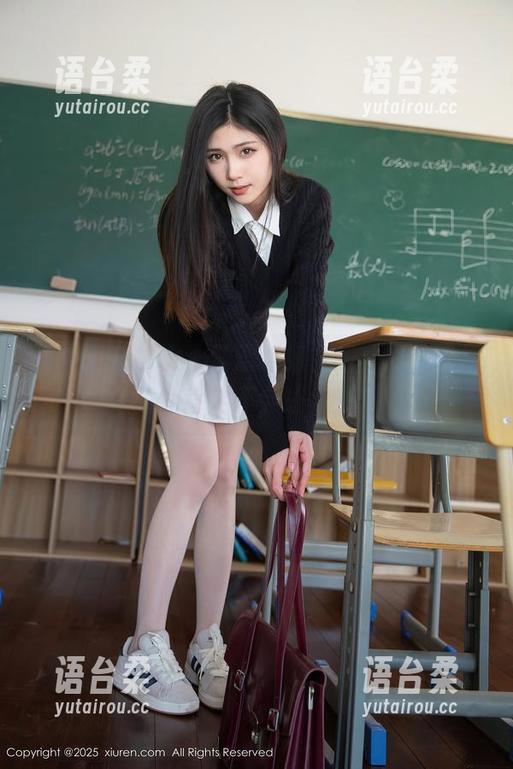 秀人网-少女心雪雪 秀人网 - 少女心雪雪姐姐在线,原图等你来撩,肯定不会让你失望!