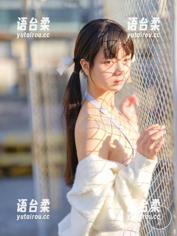 稚乖画册-生煎团团 稚乖画册 - 光脚丫拍写真,生煎团团免费送你足尖上的风情!