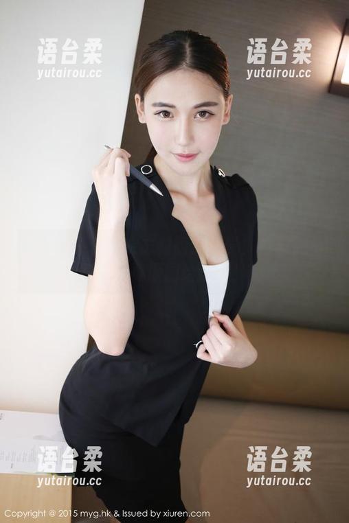 美媛馆 - 日本杂志封面的感觉！徐微微mia的睡衣写真原图给你不少灵感。