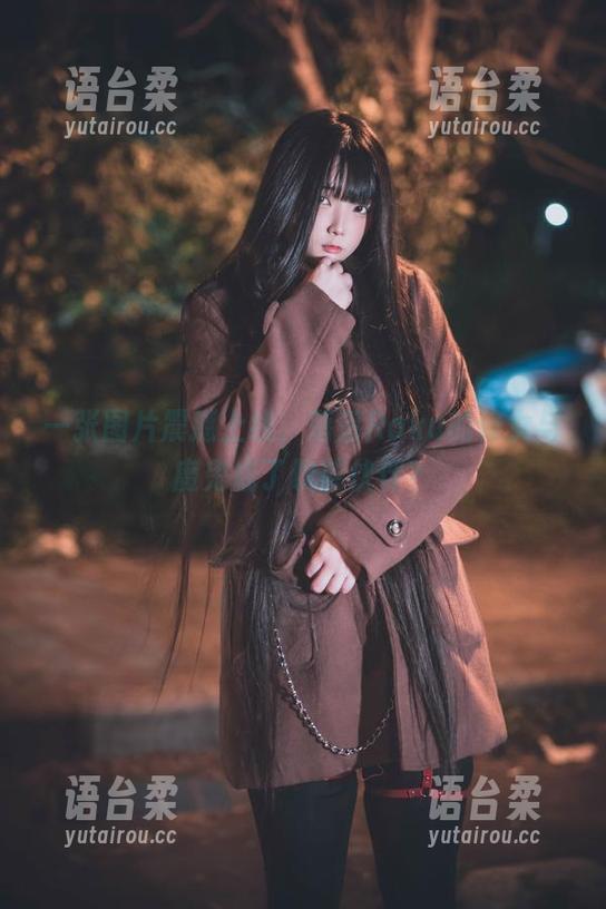 落落Raku 一张图片震撼上线,落落Raku的修女与魔鬼成了饮茶伙伴?