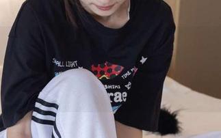袜啵啵 – 短灰丝与小甜豆的碰撞，有时候我在想谁更超现实，高清美图说明了一切。