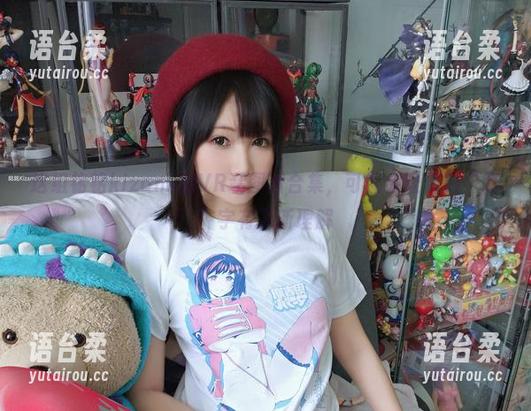 这组铭铭kizami的VR装图片合集，可能会让你对“装”字有了新理解
