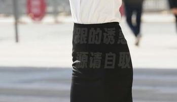魔镜街拍：红色高跟的诱惑，原图任你探寻，资源请自取！